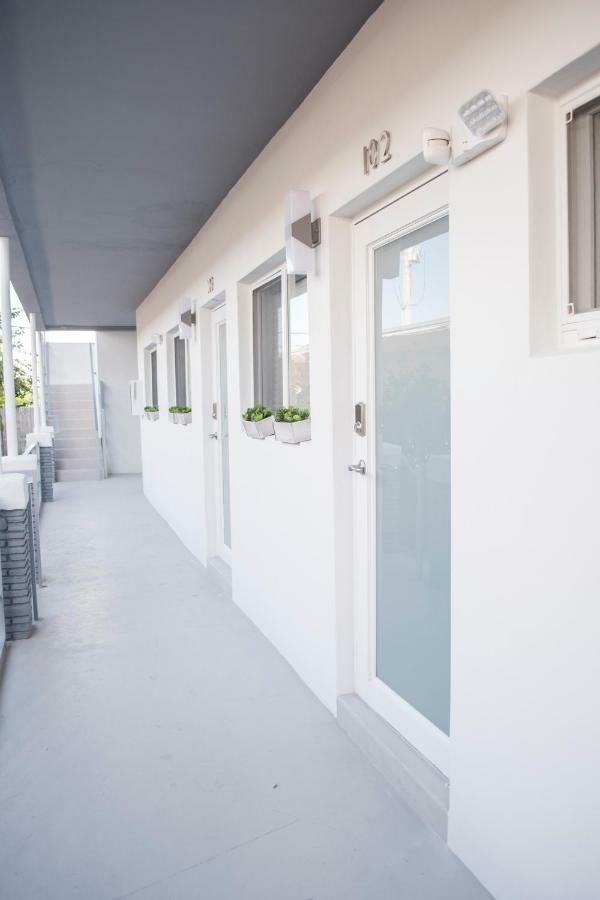Sobe Lux Aparthotel Miami Beach Exterior photo